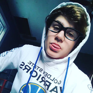 Meet your Posher, Titus